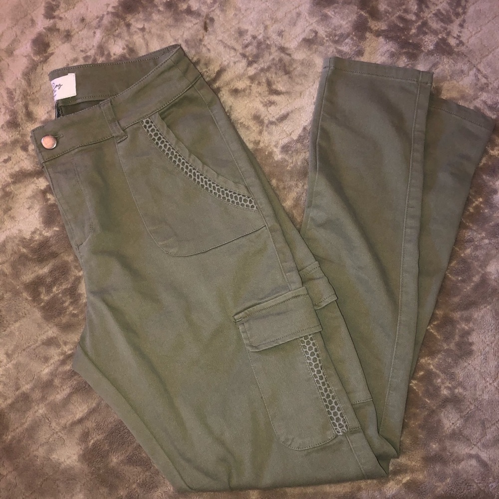 Olive Cargo Skinny Pants
